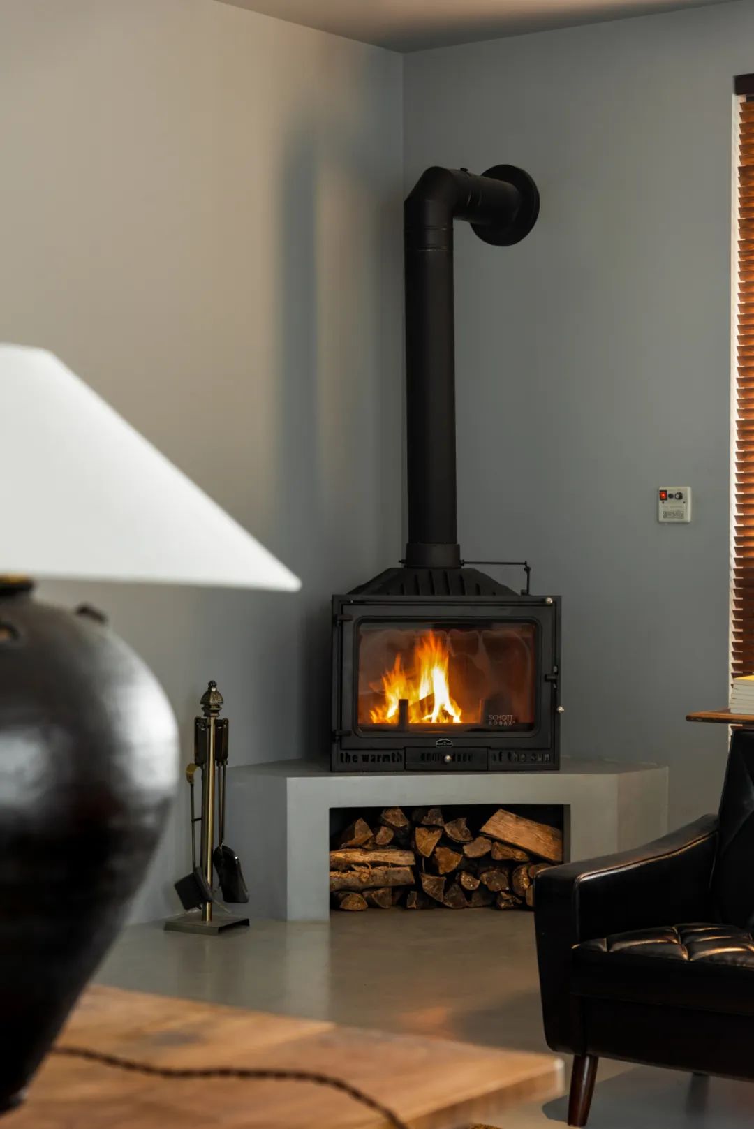 前沿設計丨中古家居工作室,美女主理人帶你提高空間品位