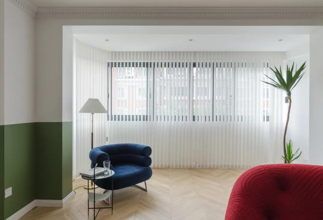 色彩沖擊下塑造的視覺平衡，現代家居也能復刻的古典之美