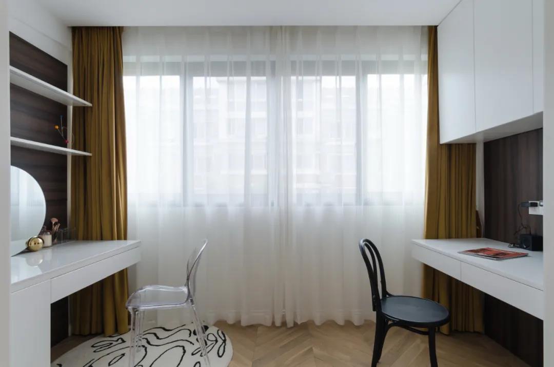 色彩沖擊下塑造的視覺平衡，現代家居也能復刻的古典之美