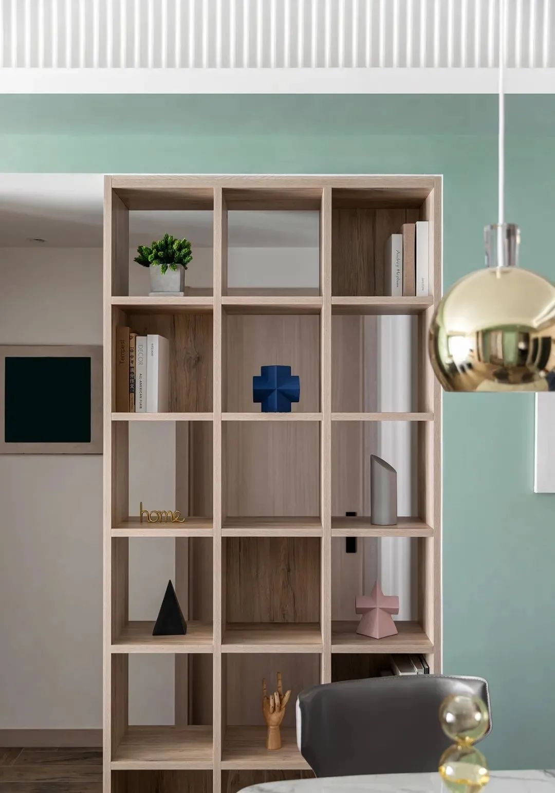 空間塑成彩色積木，只為滿足二位公主的少女心