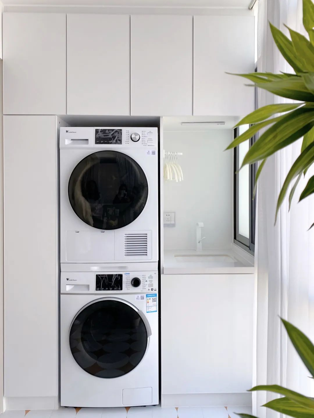 小戶型變大術(shù)丨異形結(jié)構(gòu)“神”改造，可鹽可甜一屋N住