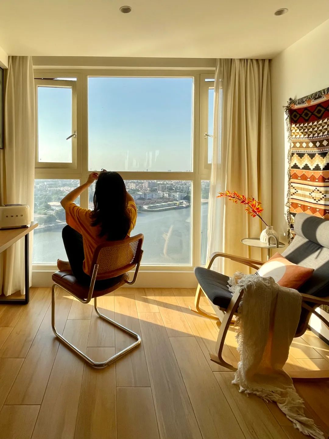 五口之家江景美宅，填滿生活0雜物，孩子習慣養(yǎng)成教科書