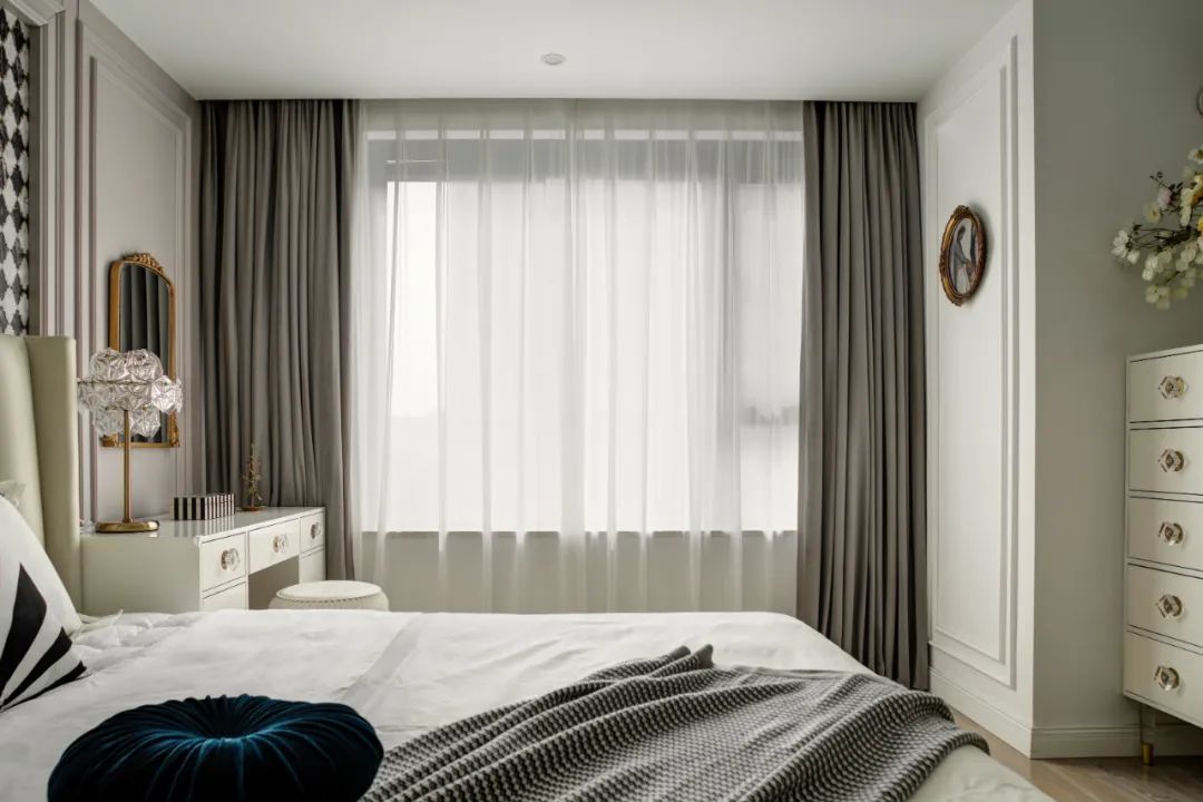 繁復裝飾也能和而不亂？看看她家，成全你的小資自由