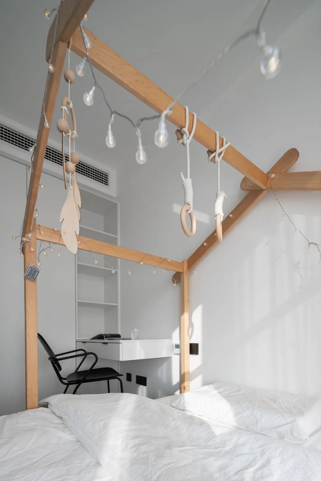 高顏值生活丨黑白主宰家裝色調，還原生活中的樸素和本真