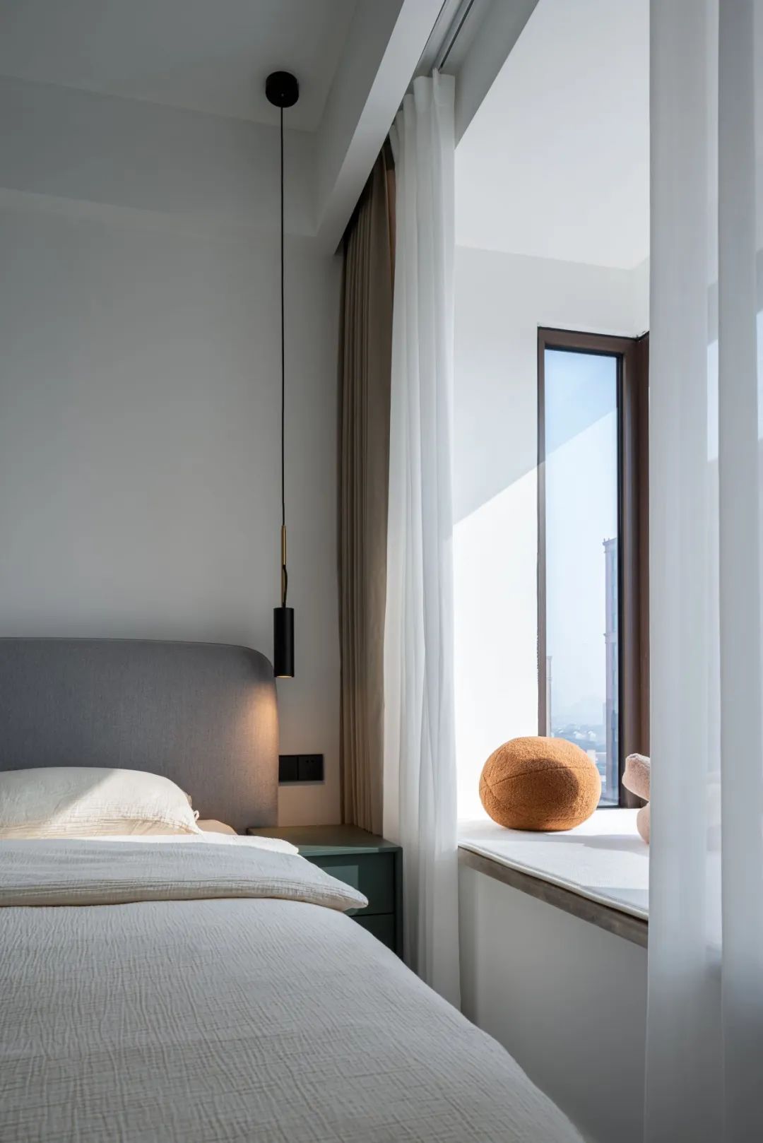 高顏值生活丨黑白主宰家裝色調，還原生活中的樸素和本真