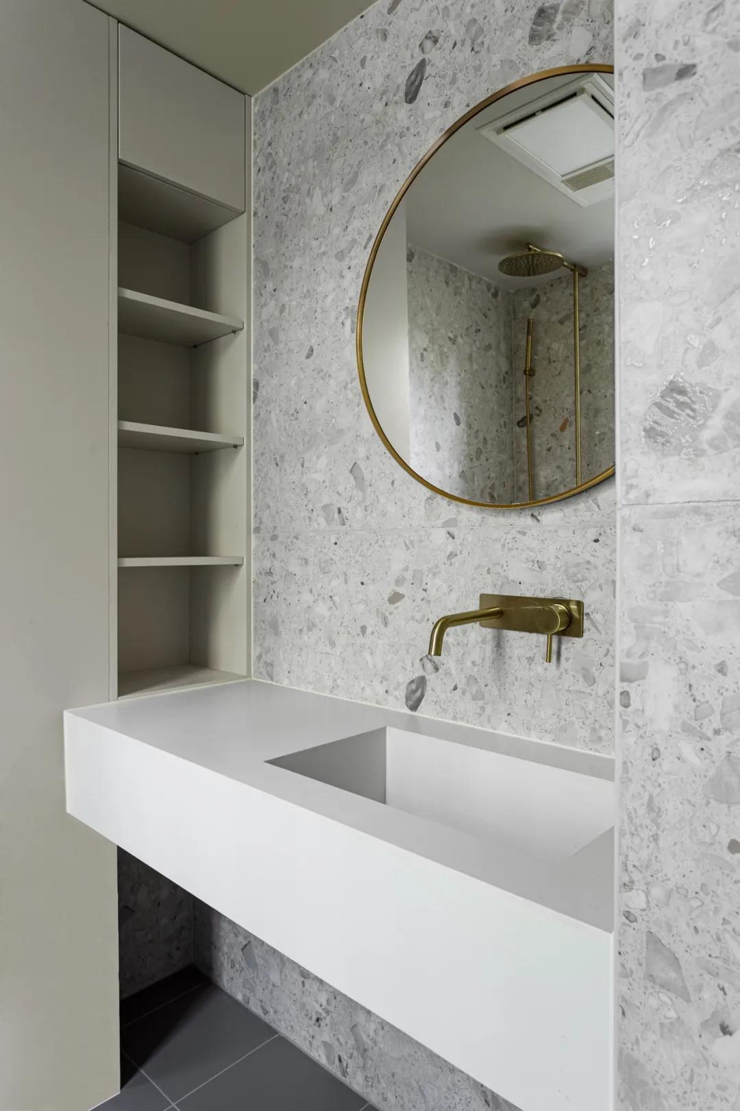 灰度變化拼出無界風格，細節把控磨平生活“棱角”