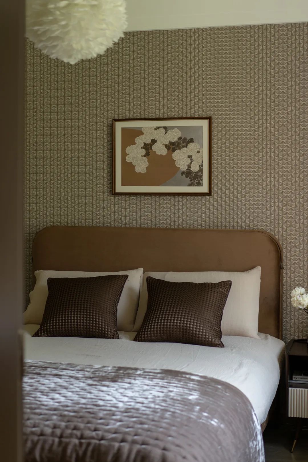 “方盒子里的平行宇宙”奶咖撞復(fù)古，時(shí)尚有深度