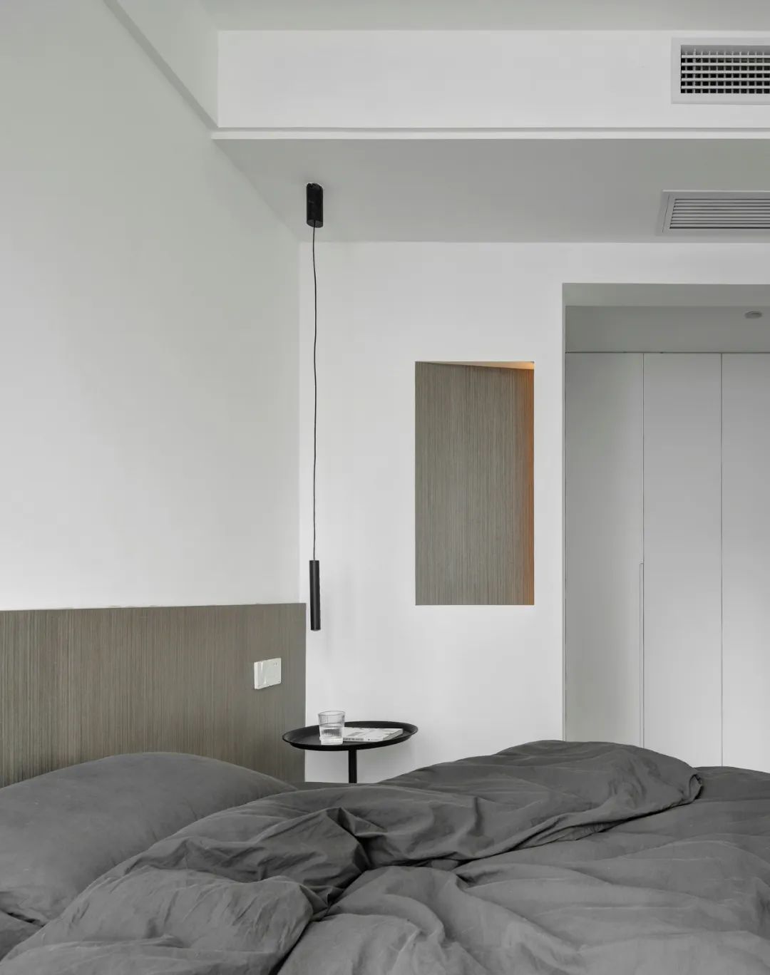 潮酷girl的“烏托邦”，暗黑系軟裝的低聲吟唱