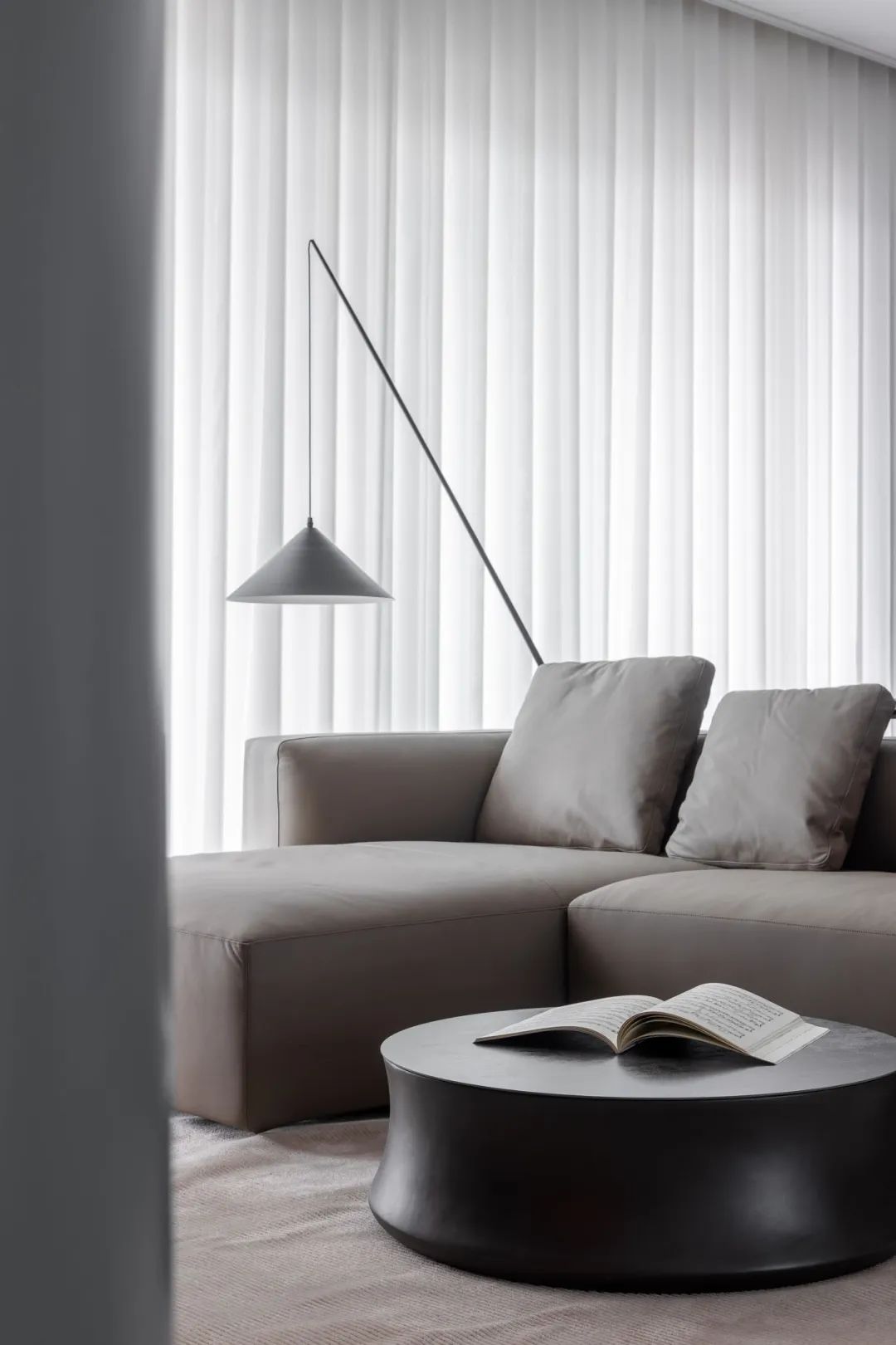 宅子只是睡覺的“窩”？NO，看這一家三口，就像住進詩歌