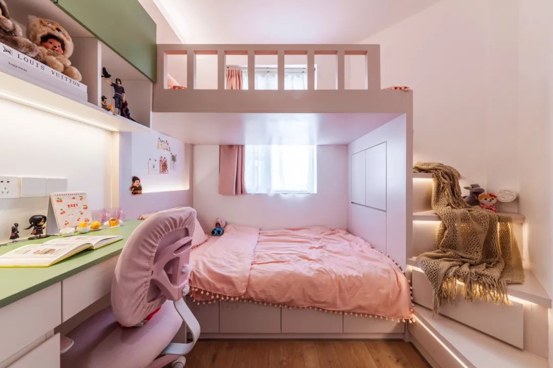 85㎡塞進多功能客廳，異戶型變成充滿巧思的北歐小家