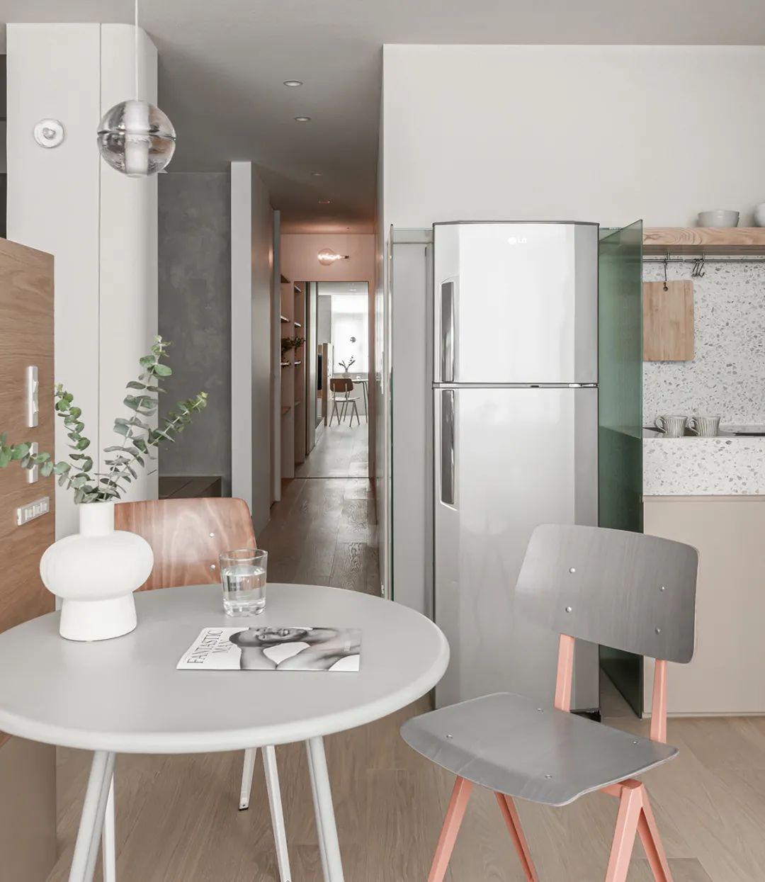 “斷舍離”式家裝，80%自然光+半墻軟隔斷，實力火出圈~