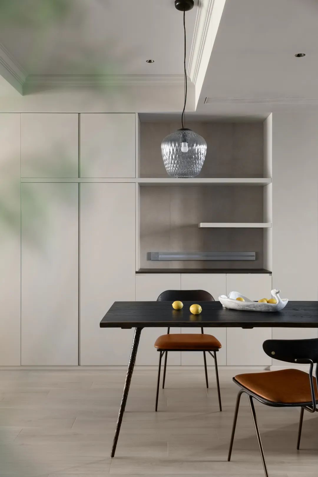 三代同堂坐擁中西式廚房+滑梯兒童房，看完我想住進去