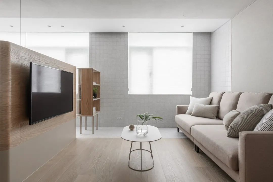 “斷舍離”式家裝，80%自然光+半墻軟隔斷，實力火出圈~