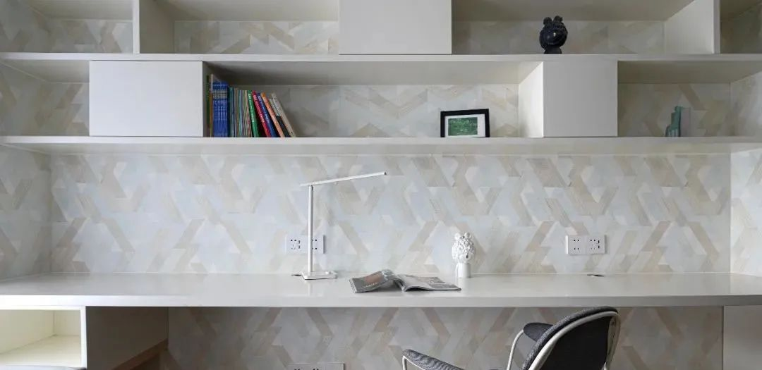 留學夫妻曝光居家日常，這套隱藏式“收納巨獸”藏不住了