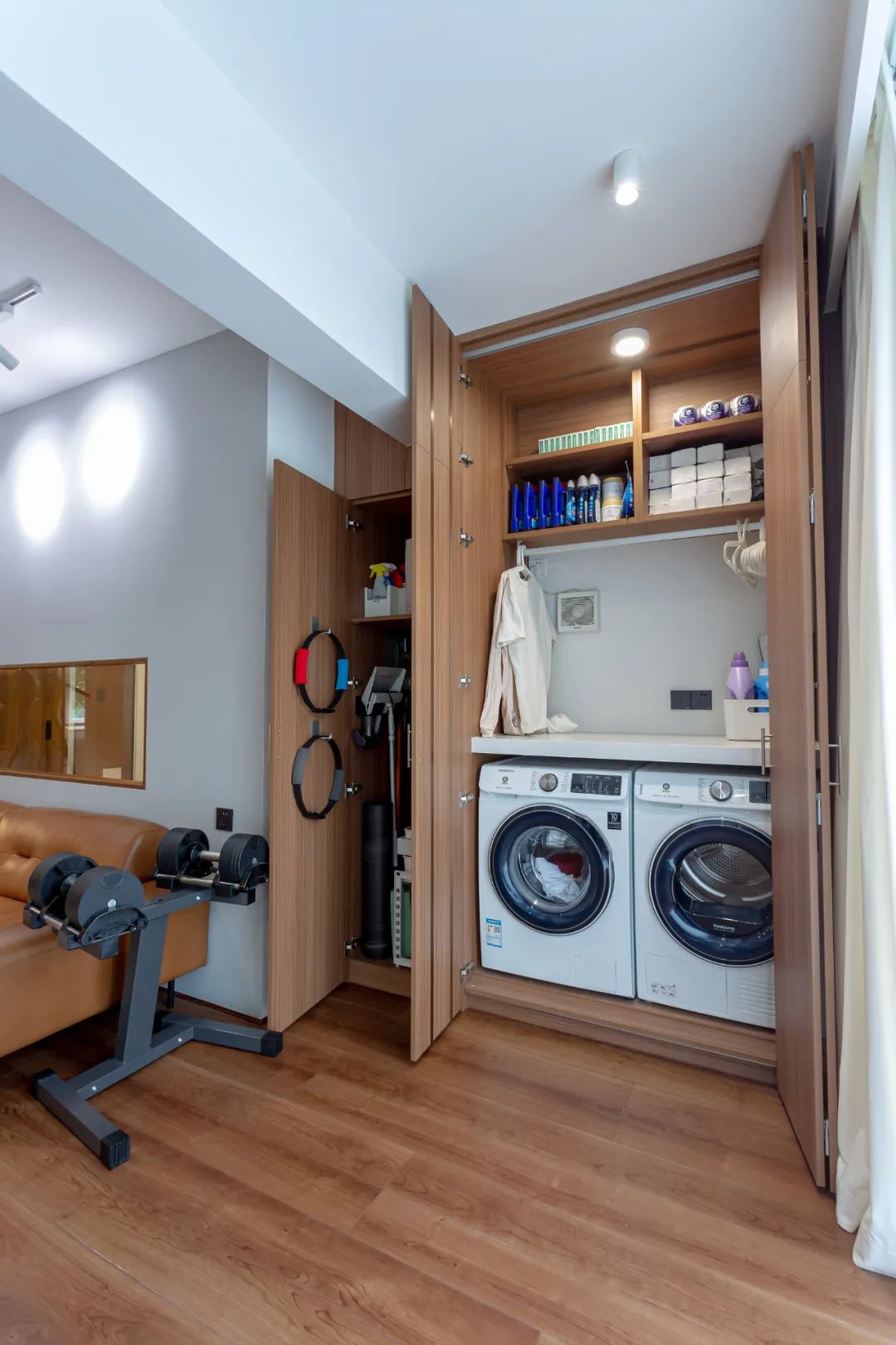 在家就能露營！ LDK多功能+健身陽臺(tái)，原木色別墅一眼淪陷！