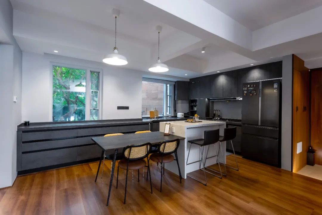 在家就能露營！ LDK多功能+健身陽臺(tái)，原木色別墅一眼淪陷！