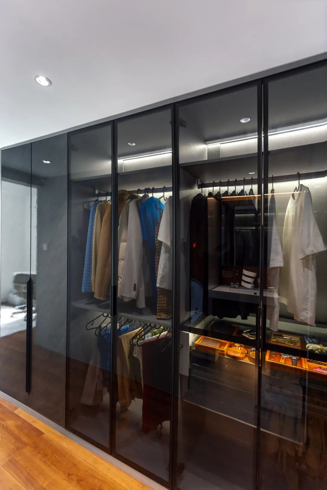 在家就能露營！ LDK多功能+健身陽臺(tái)，原木色別墅一眼淪陷！