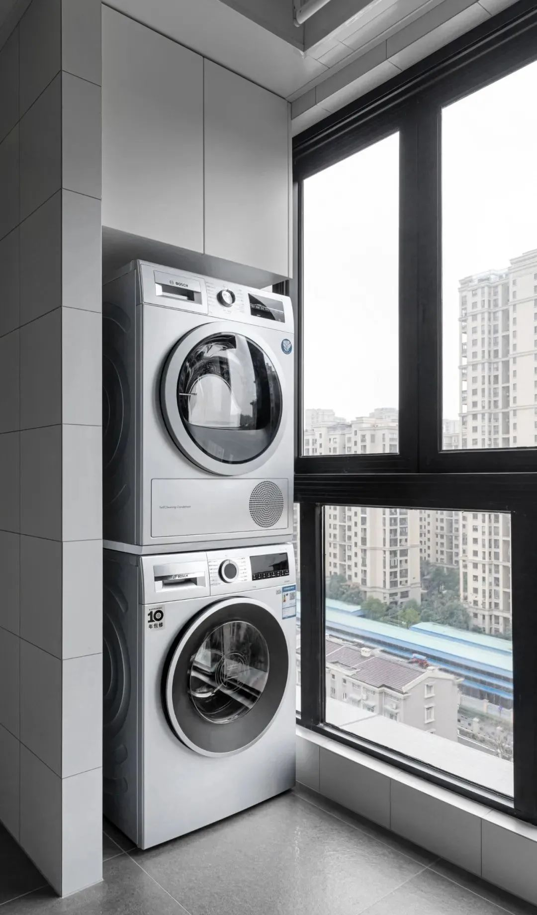 留學夫妻曝光居家日常，這套隱藏式“收納巨獸”藏不住了