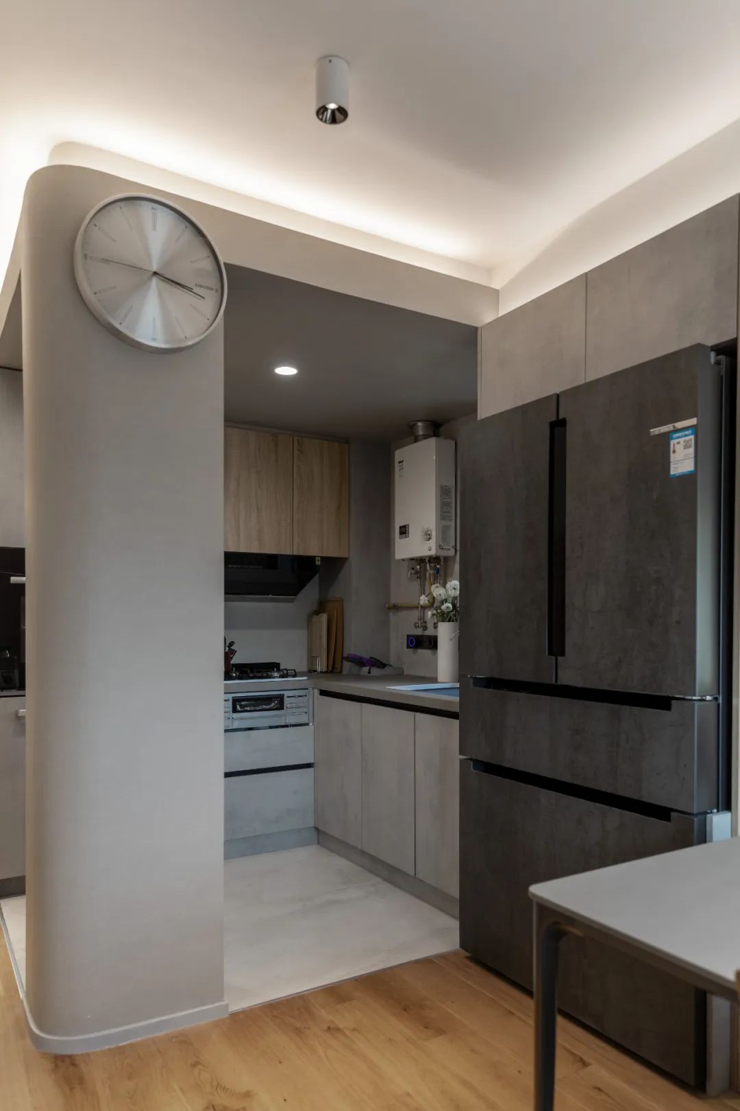 小戶型大逆襲! 影院級主臥、城堡兒童房，一家四口全住下 『說在前面』