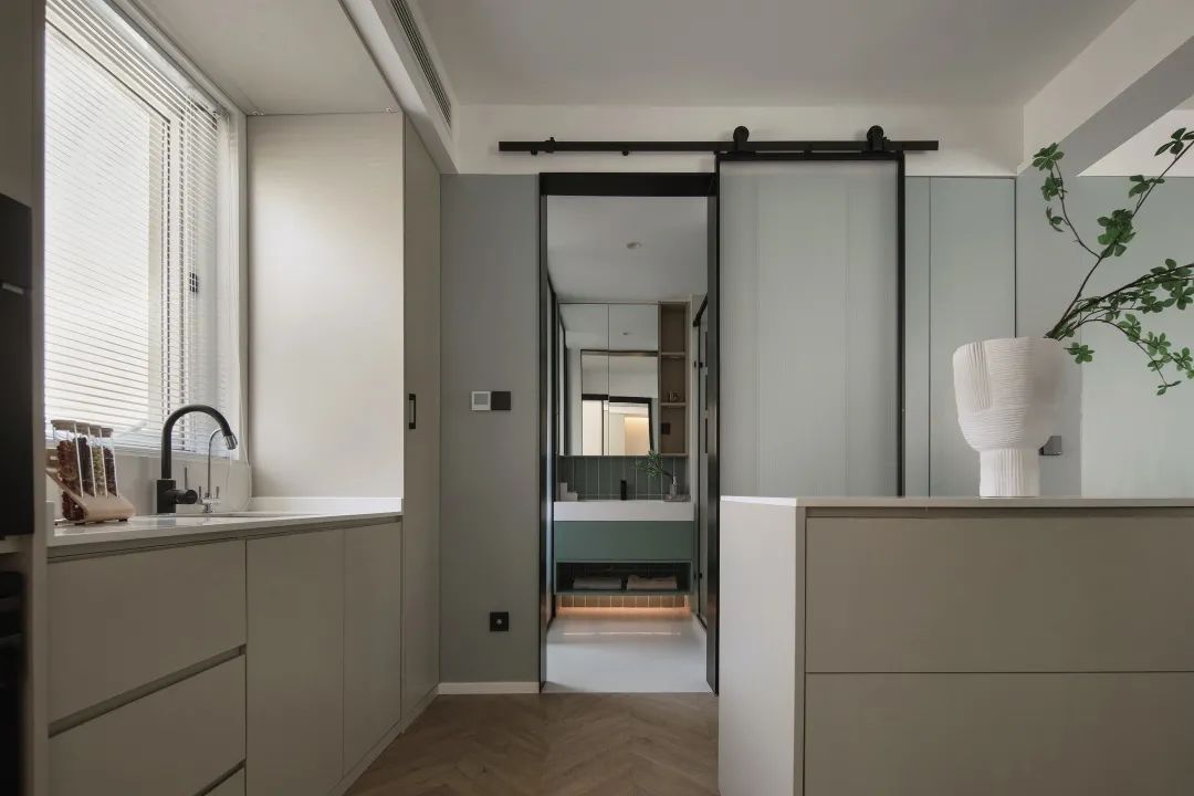 廚房沒采光、客廳面積小的滿分處理，輕松打造禪意小三室