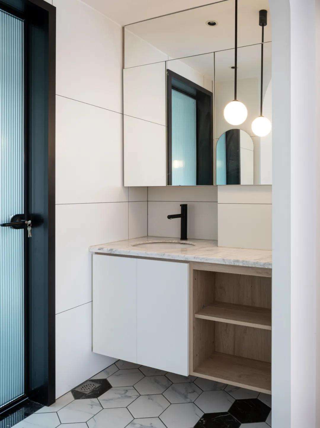 抗疫夫妻純凈生活！89㎡花15萬裝出“白日夢(mèng)想家”