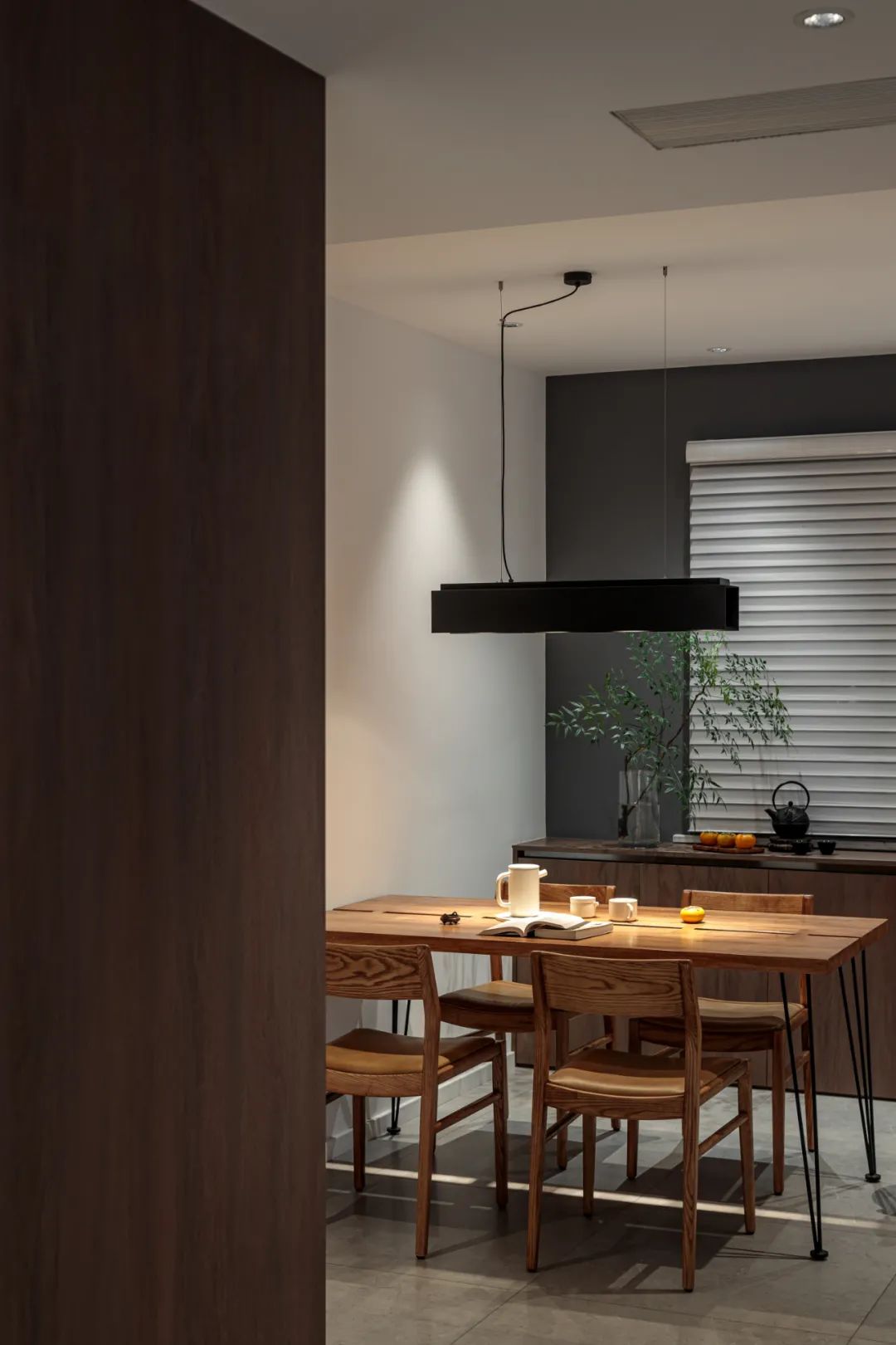 輕侘寂丨超大玄關，榻榻米陽臺，小資慢生活的靜謐空間