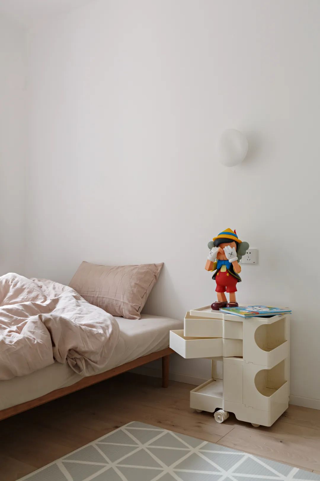 把家搬進美術館，90后小夫妻親自操刀，全是美景