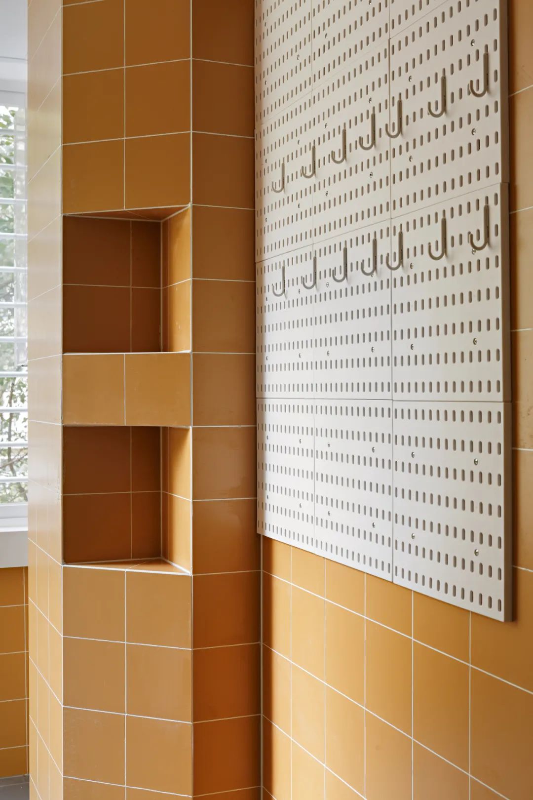 把家搬進美術館，90后小夫妻親自操刀，全是美景