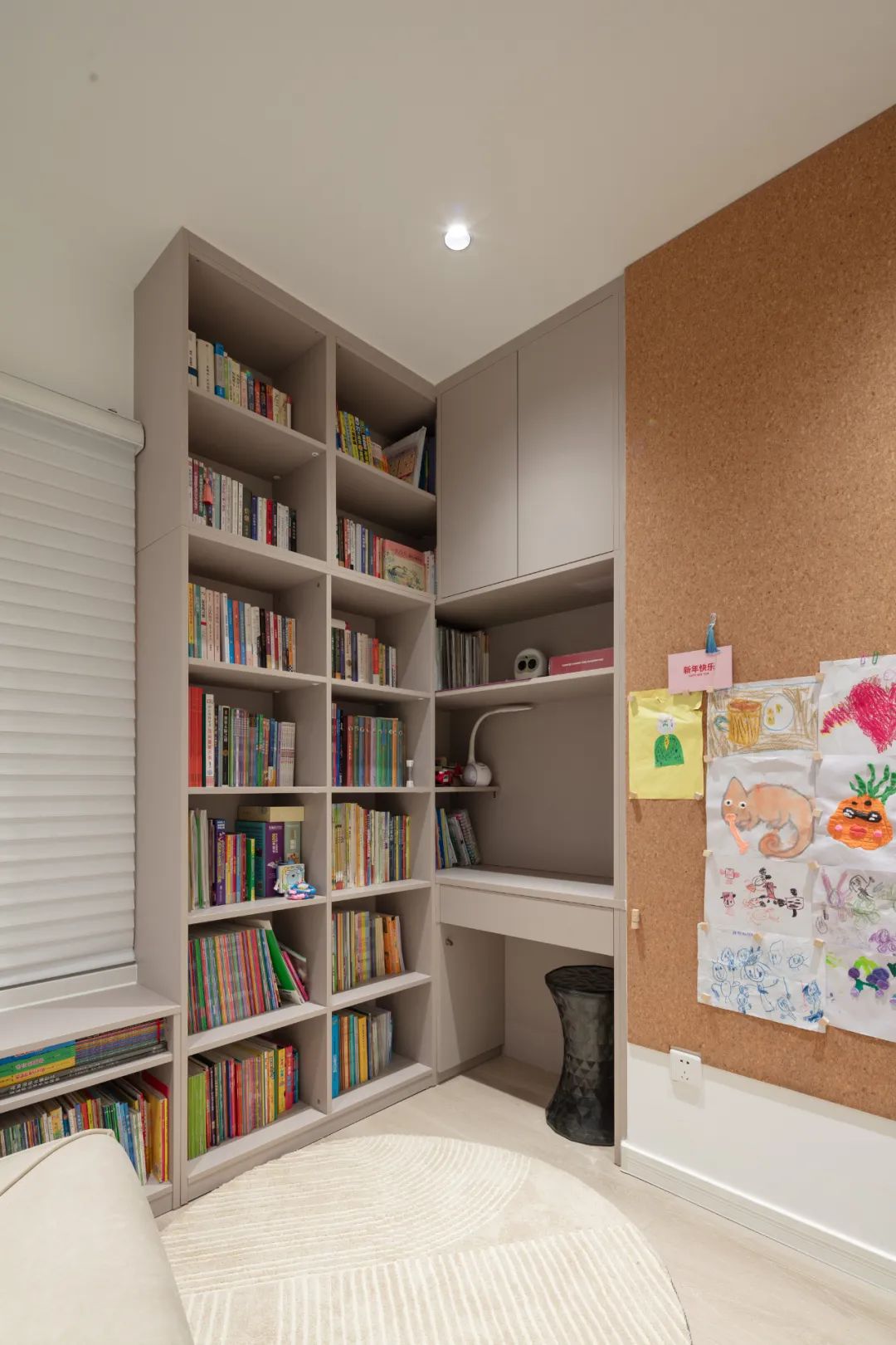 廚衛小又暗？92㎡爆改格局+無主燈設計，3人住舒服又高級！ 