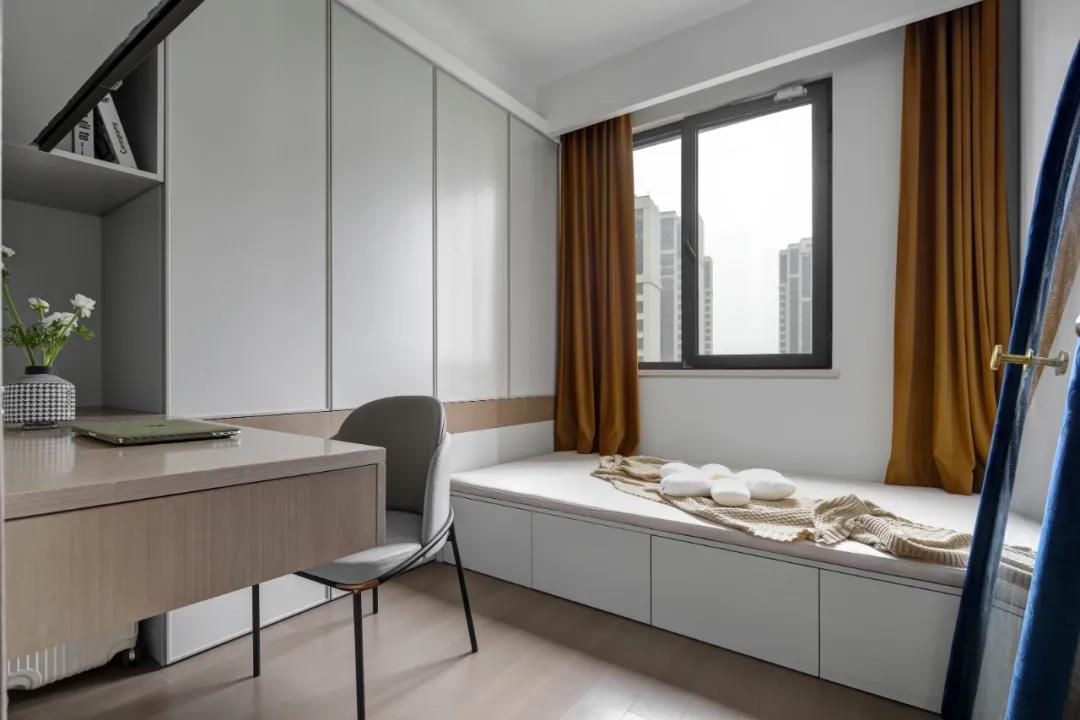 廣州尋親記，95后小夫妻為愛團聚，新婚房美cry網(wǎng)友	