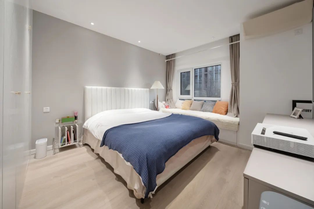 廚衛小又暗？92㎡爆改格局+無主燈設計，3人住舒服又高級！ 