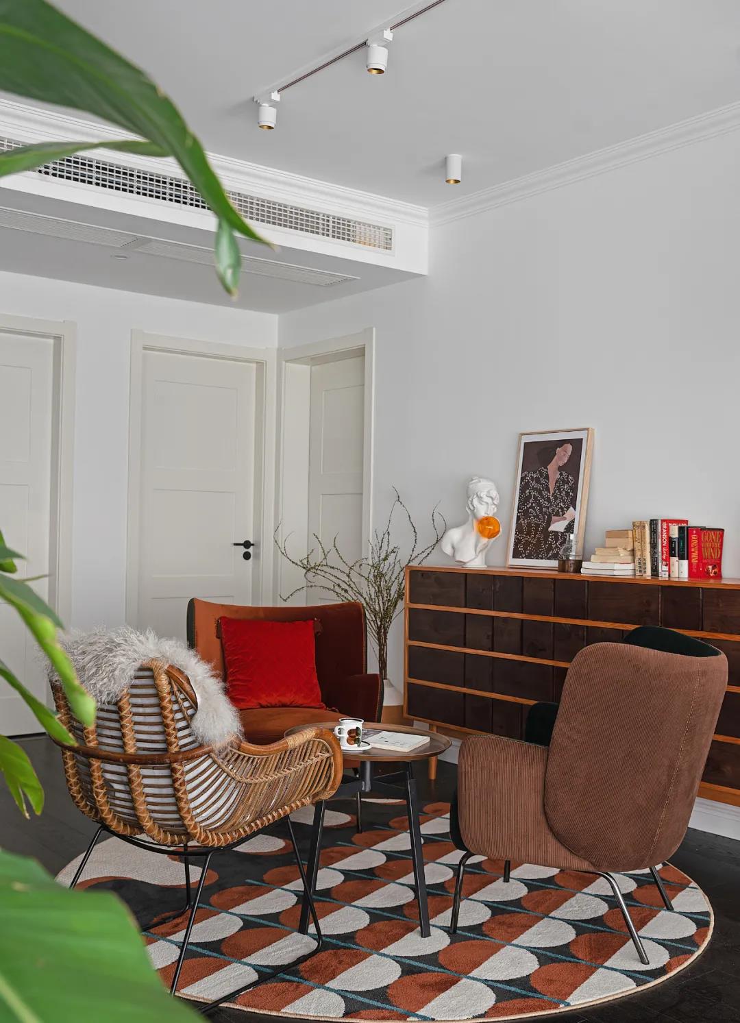 美觀又實用130㎡浪漫復古小3居，混搭式教科書	