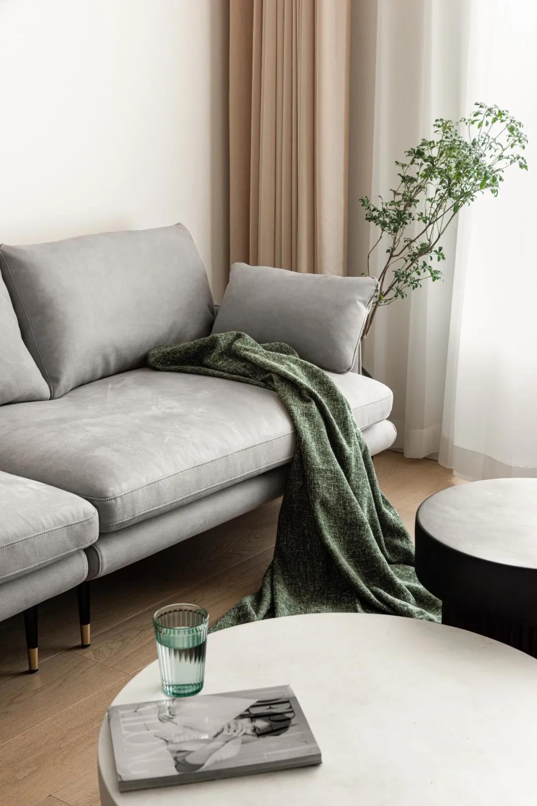 跨過3座城租過5次房，30歲安家70㎡超美小戶型 