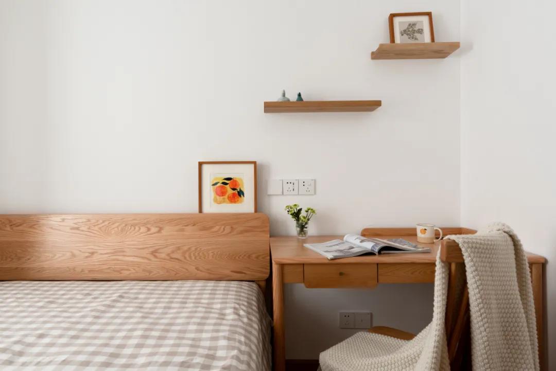 小紅書爆火：2人2喵入住異形小戶，仿佛是日劇穿越~	