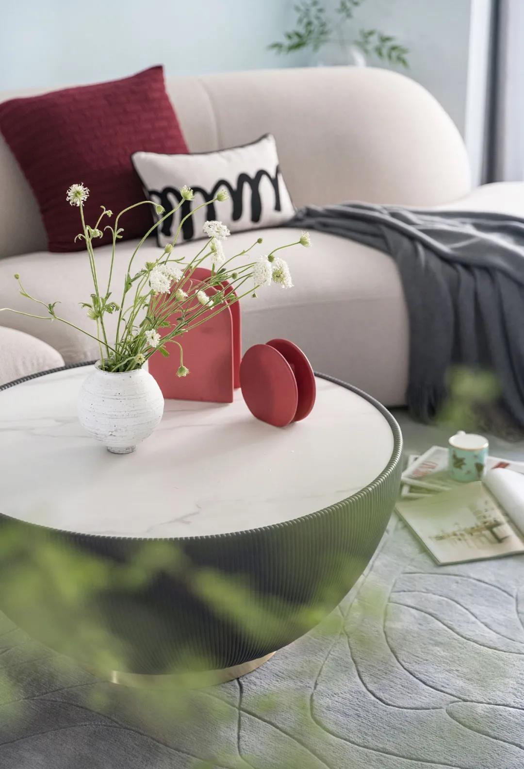 滬飄“富婆”一人住140㎡，三個臥室輪流睡？我酸了	