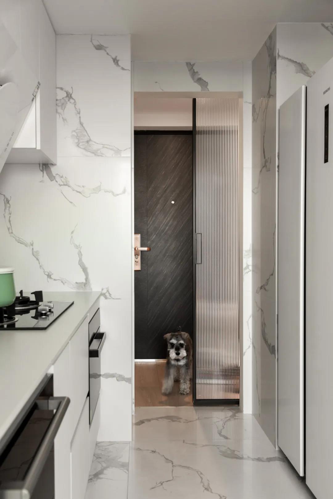 跨過3座城租過5次房，30歲安家70㎡超美小戶型 