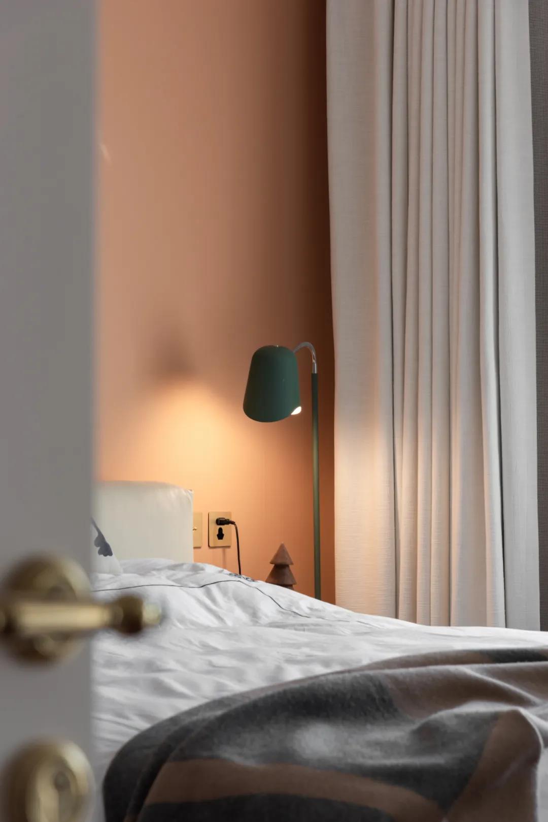 帝都博士「化老氣為潮流」：讀書區、雙開門卷上天	