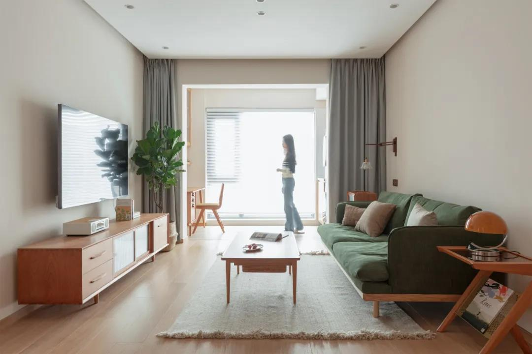 90%都是櫻桃木家具？爆改86㎡老房，這作業不抄就虧了	