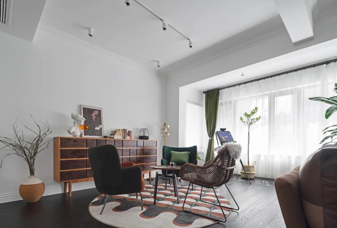 美觀又實用130㎡浪漫復古小3居，混搭式教科書	