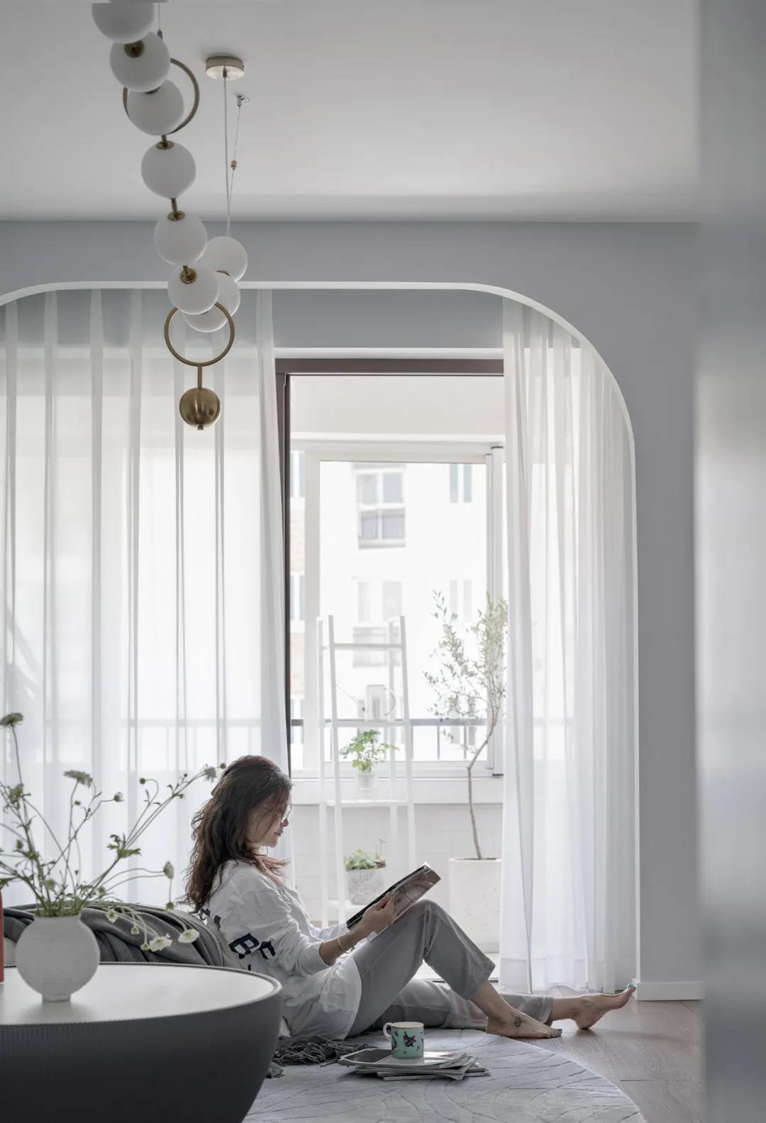 滬飄“富婆”一人住140㎡，三個臥室輪流睡？我酸了	