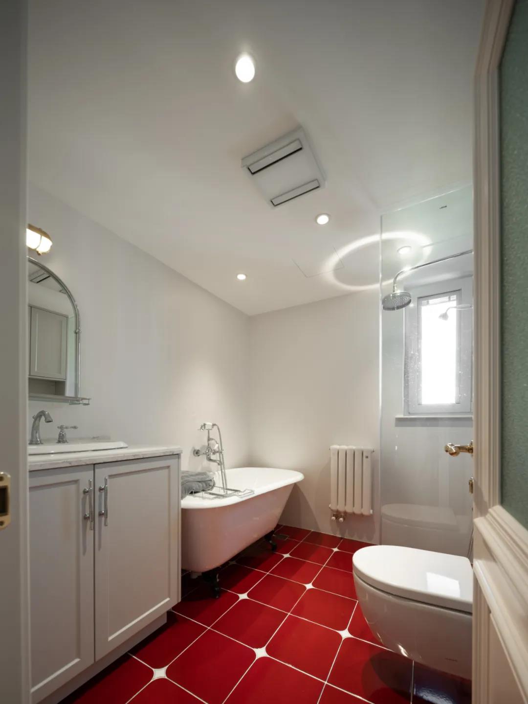 帝都博士「化老氣為潮流」：讀書區、雙開門卷上天	