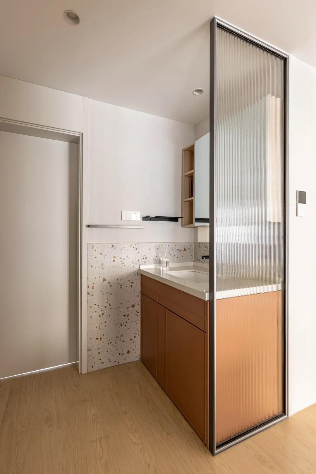 顏值爆表の107㎡婚房，邀三兩朋友來家聚會倍有面子	