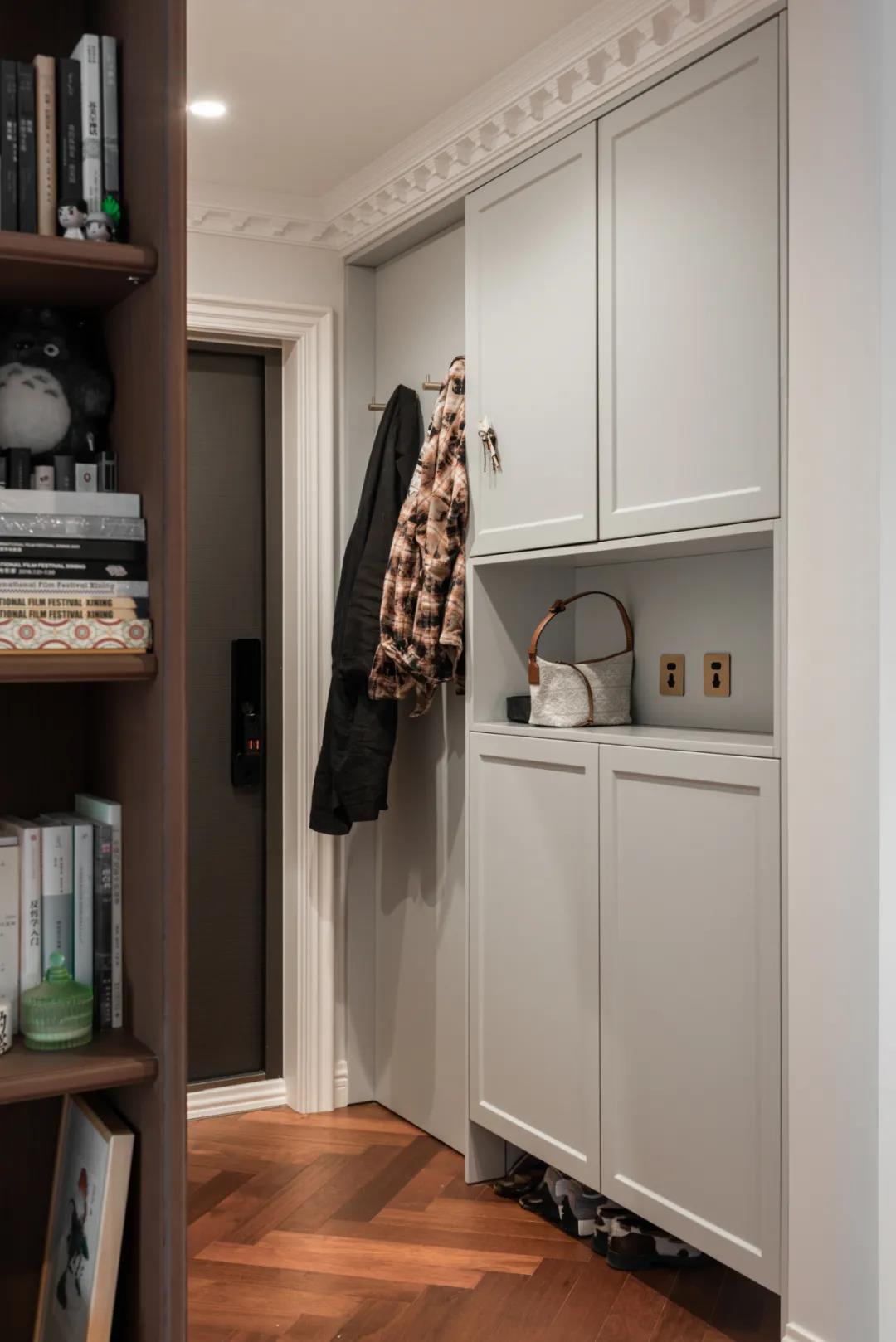 帝都博士「化老氣為潮流」：讀書區、雙開門卷上天	