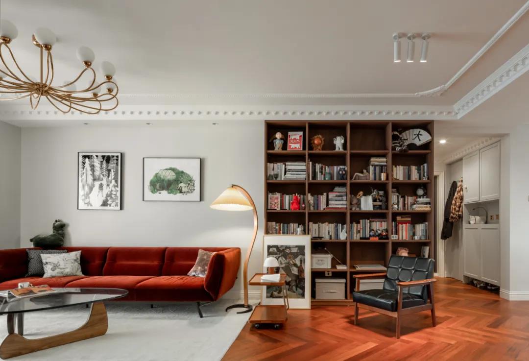 帝都博士「化老氣為潮流」：讀書區、雙開門卷上天	