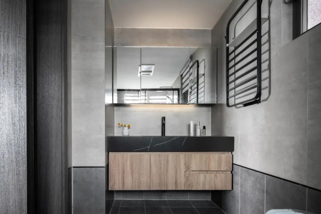 咖啡店老板巧改毛坯房“高級灰雕塑風(fēng)”邊藝術(shù)邊生活