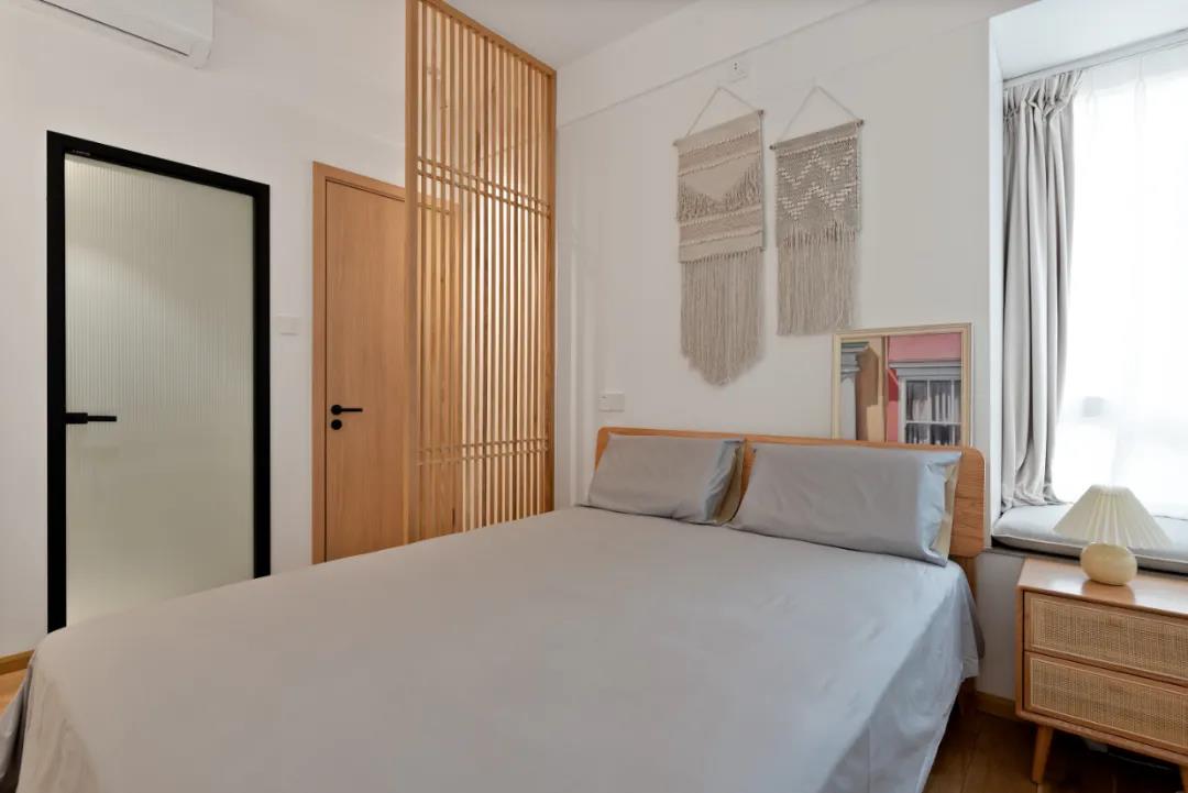 小紅書爆火：2人2喵入住異形小戶，仿佛是日劇穿越~	