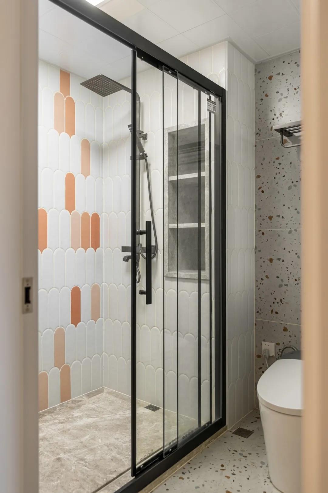 顏值爆表の107㎡婚房，邀三兩朋友來家聚會倍有面子	