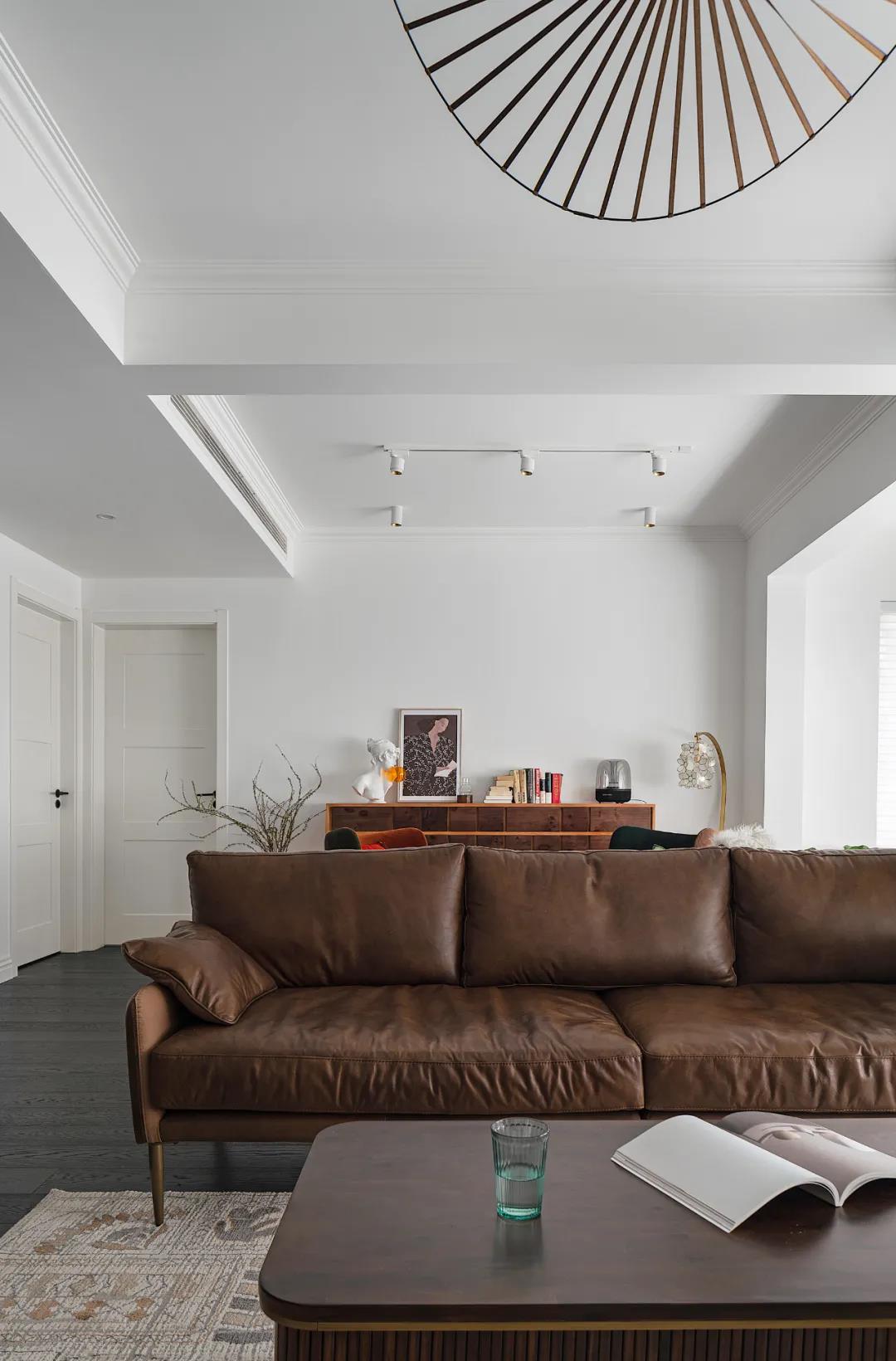 美觀又實用130㎡浪漫復古小3居，混搭式教科書	