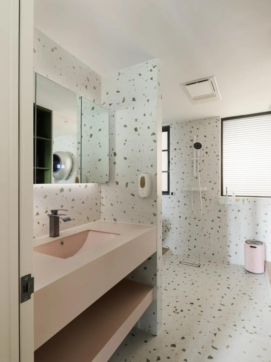 咱就是說，93㎡小三居改成一居，看完我直呼好家伙~	