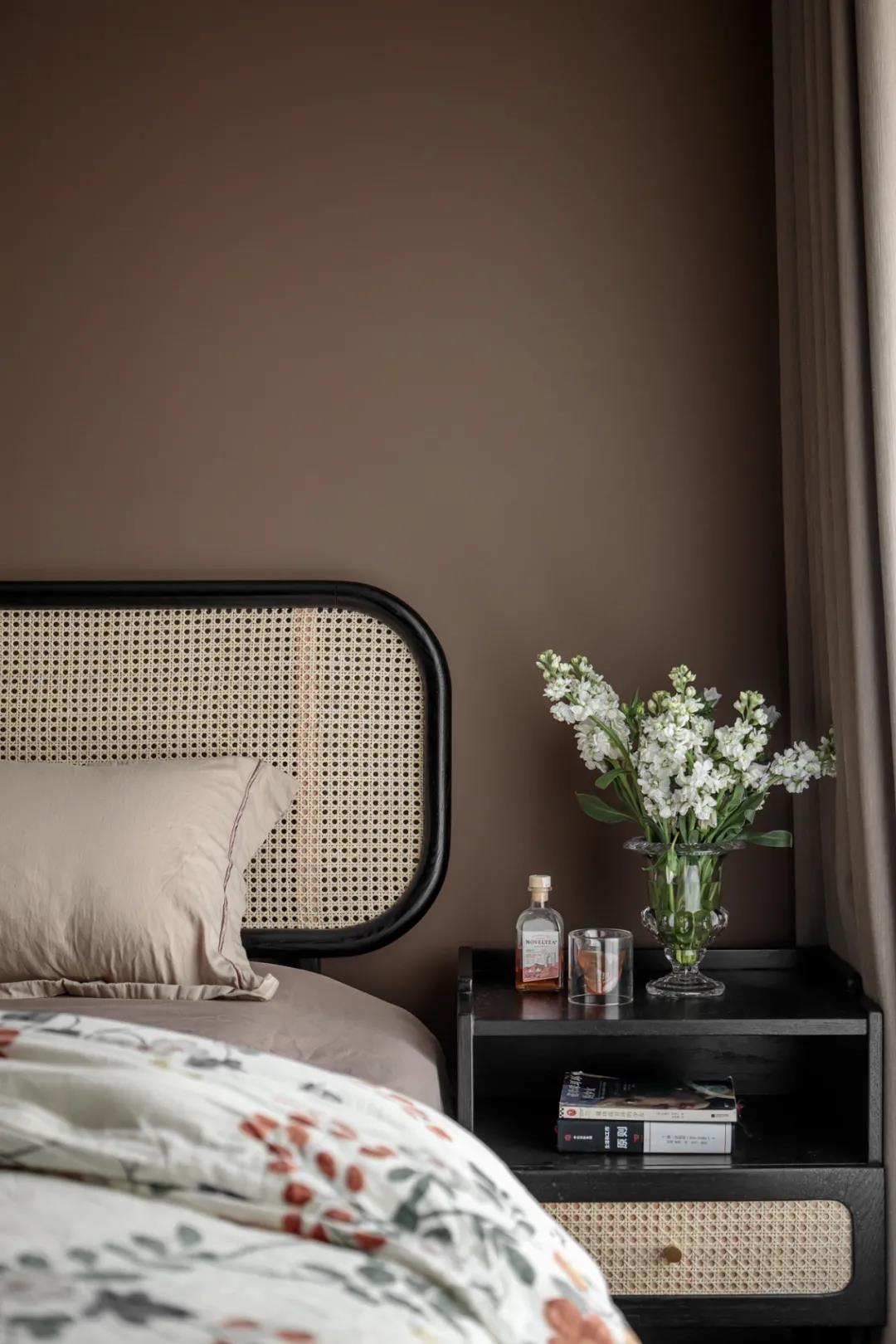 80㎡復(fù)古風(fēng)丨一人一寵一世界，解鎖獨(dú)居生活的Freedom